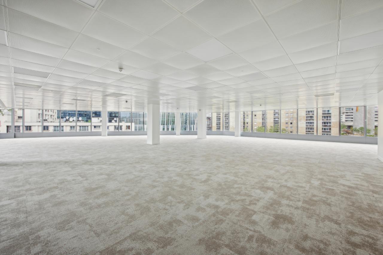 Bureau La Défense 13939m² Location bureau Puteaux Hauts-de-Seine OLBUR2001075 0